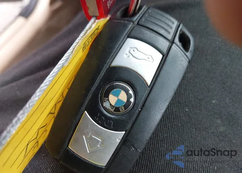 2010 BMW 328I xDrive из США, поврежденный, VIN WBAPK5C54AA650908